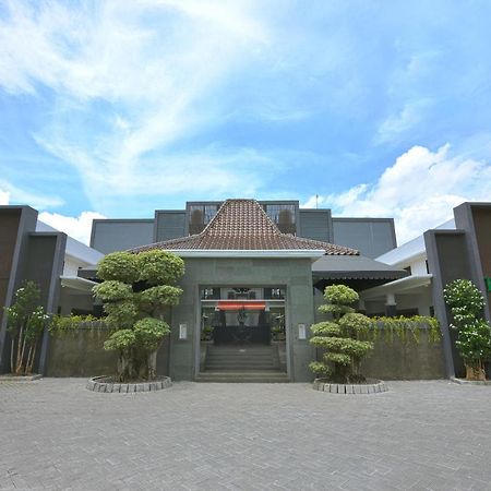 Hotel The Edwin Syariah Ngabean Esterno foto