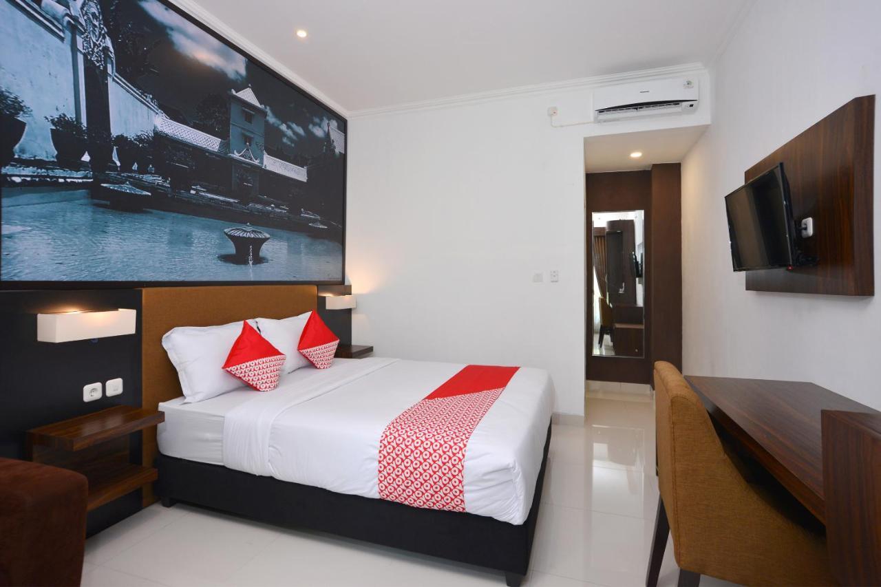 Hotel The Edwin Syariah Ngabean Esterno foto